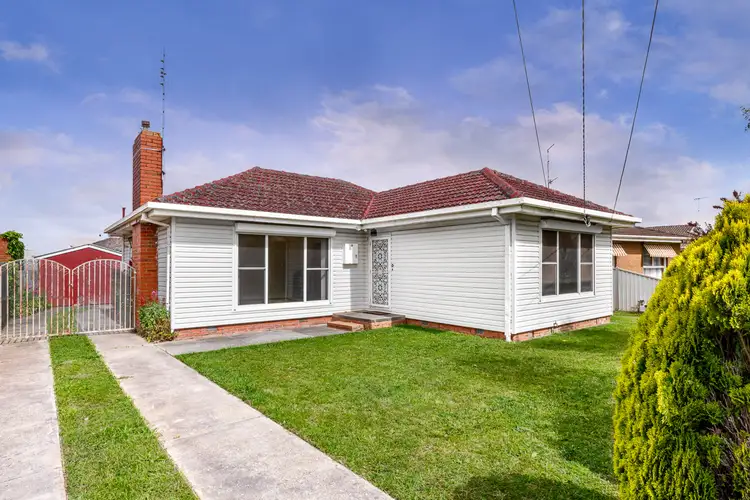 12 Carpenter Street, Wendouree VIC 3355