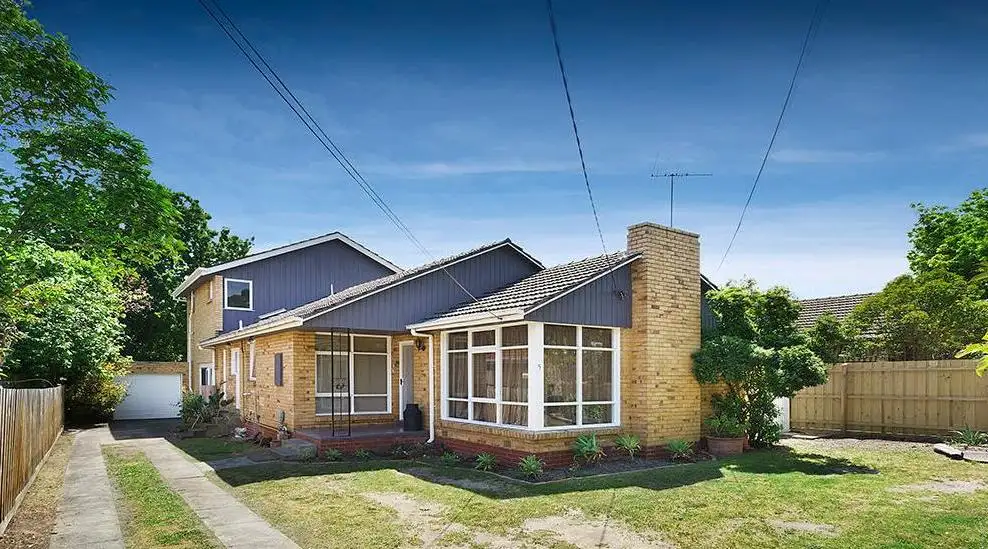 Main view of Homely house listing, 5 Sheffield Street, Bentleigh East VIC 3165