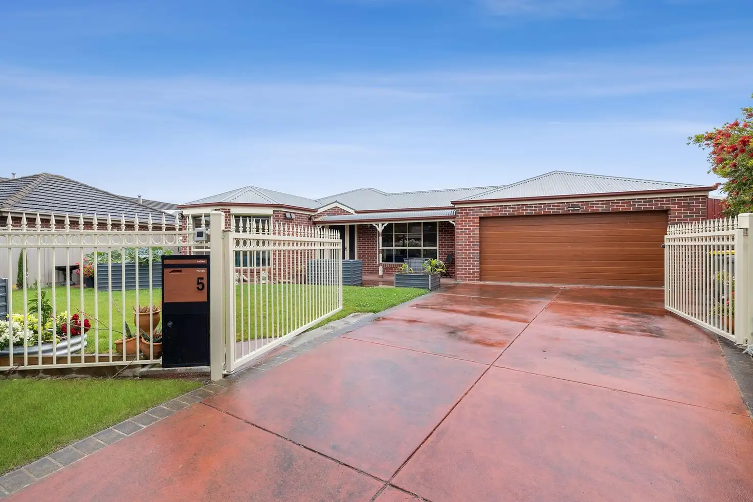 Main view of Homely house listing, 5 Peppertree Court, Alfredton VIC 3350