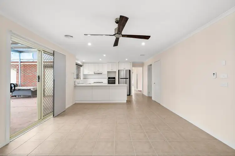 Fifth view of Homely house listing, 5 Peppertree Court, Alfredton VIC 3350