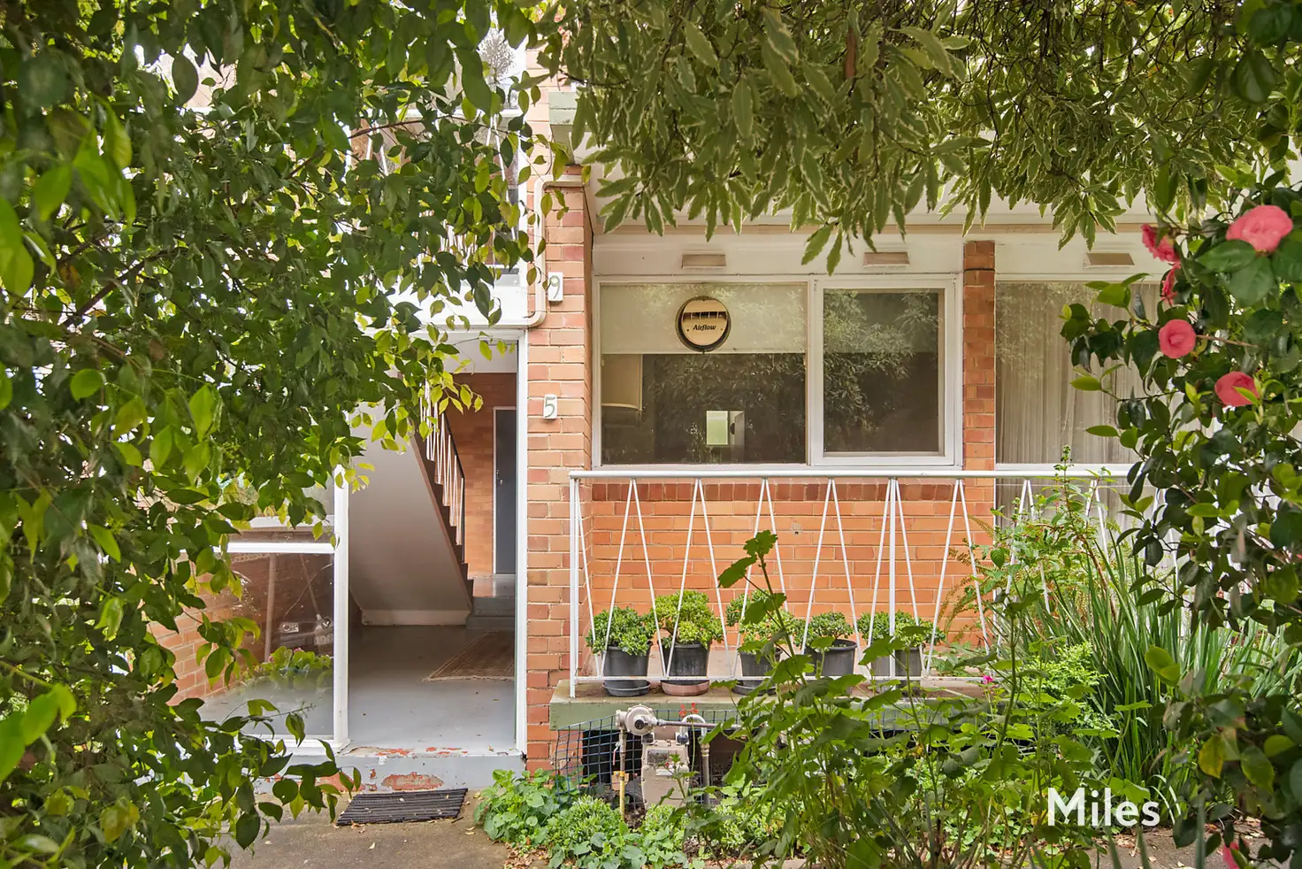 Main view of Homely apartment listing, 5/6 Studley Road, Ivanhoe VIC 3079