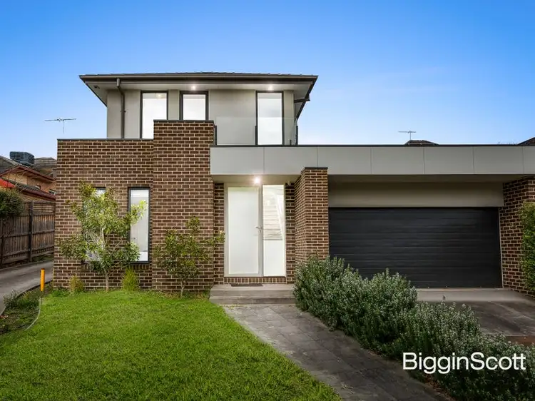 Main view of Homely townhouse listing, 1/18 Lesley Street, Camberwell VIC 3124