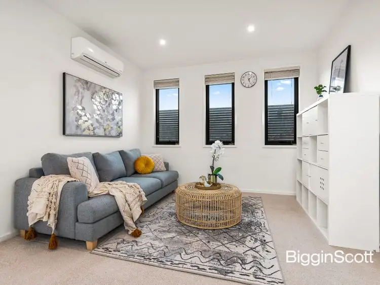 Sixth view of Homely townhouse listing, 1/18 Lesley Street, Camberwell VIC 3124