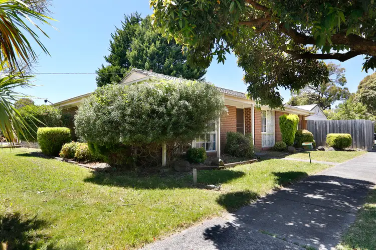 2 Tiverton Court, Bayswater North VIC 3153