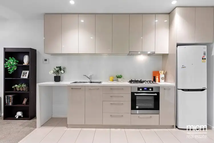 Third view of Homely apartment listing, 3406/618 Lonsdale Street, Melbourne VIC 3000
