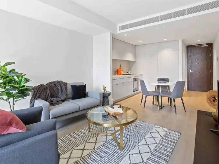 808/243 Toorak Road, South Yarra VIC 3141