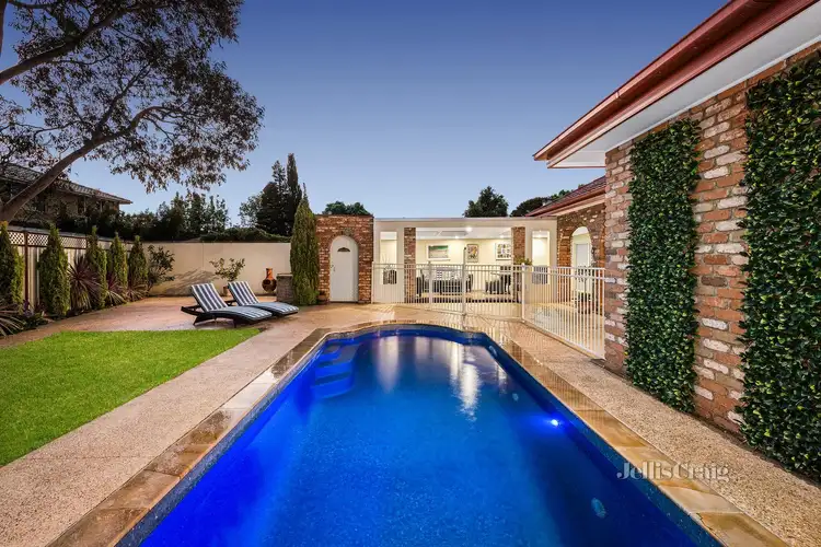 4 Morgan Street, Carnegie VIC 3163