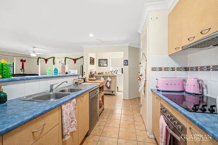 Third view of Homely house listing, 15 Araluen Place, Carindale QLD 4152