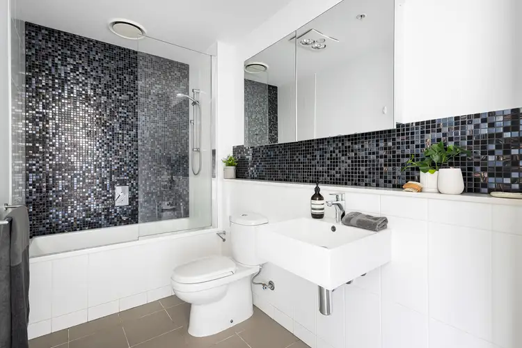 Third view of Homely apartment listing, 2117/18 Mt Alexander Road, Travancore VIC 3032