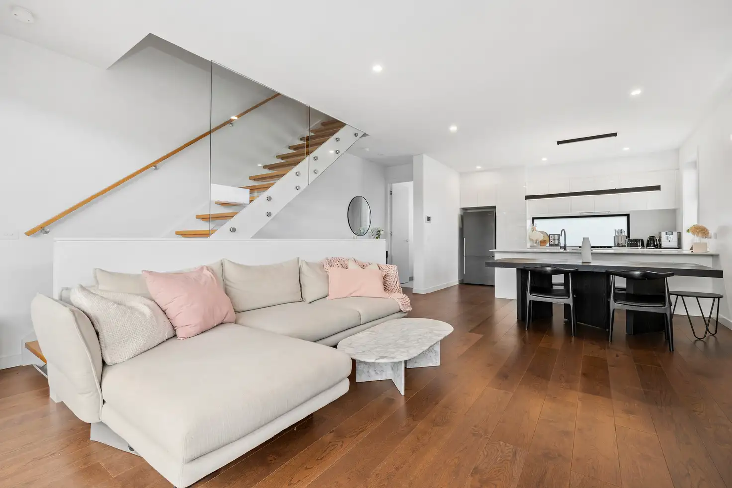 Main view of Homely townhouse listing, 8/1562-1564 Dandenong Road, Huntingdale VIC 3166