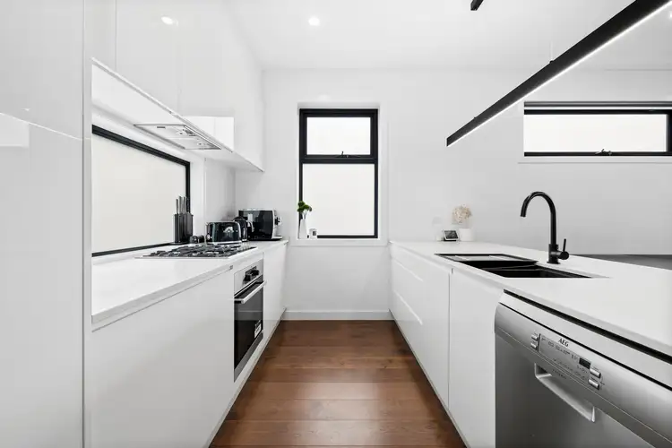 Fifth view of Homely townhouse listing, 8/1562-1564 Dandenong Road, Huntingdale VIC 3166