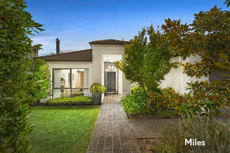 13 Pilbara Mews, Bulleen VIC 3105