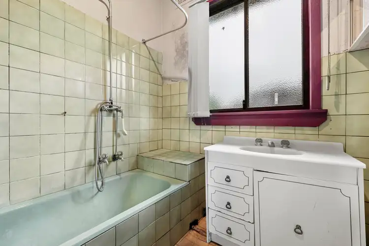 Fifth view of Homely house listing, 20 Amaroo Street, Chadstone VIC 3148