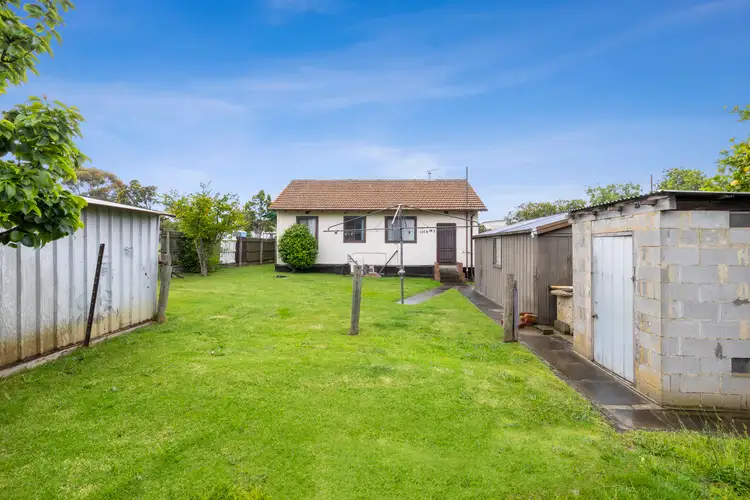 Sixth view of Homely house listing, 20 Amaroo Street, Chadstone VIC 3148