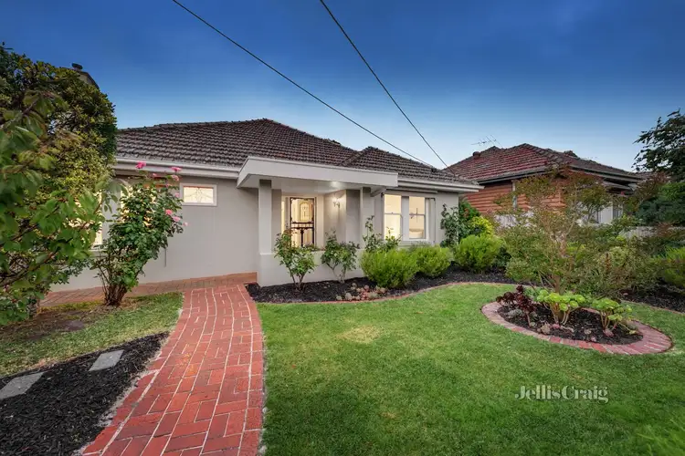 6 Allnutt Street, Bentleigh VIC 3204