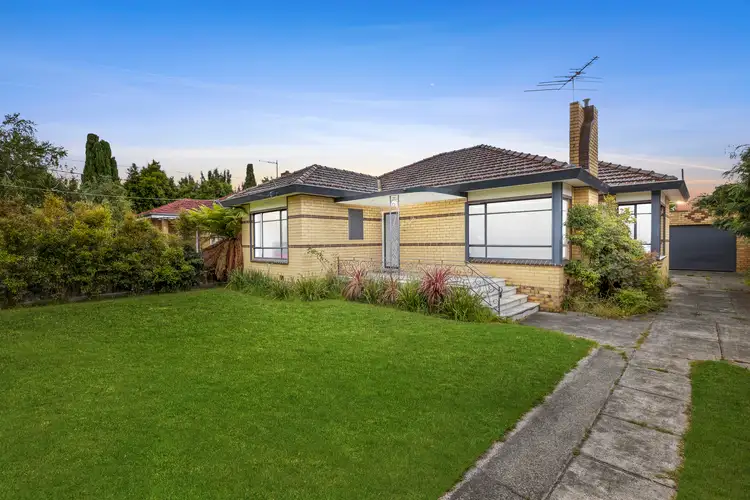 11 Legon Road, Oakleigh South VIC 3167