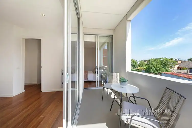 Fourth view of Homely apartment listing, 6/35 Willis Street, Hampton VIC 3188
