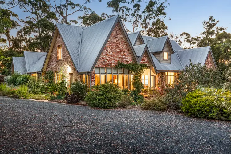 6 Orchard Lane, Brown Hill VIC 3350