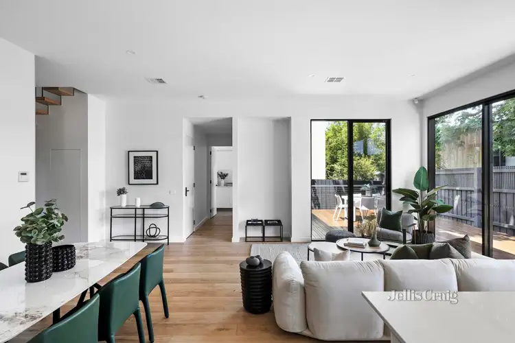 28 First Street, Black Rock VIC 3193