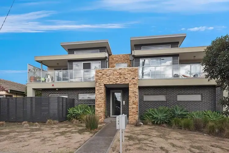 3/156 Northern Road