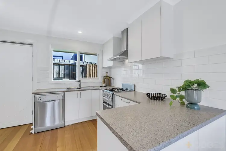 Sixth view of Homely unit listing, 2/492 Main Street, Mordialloc VIC 3195