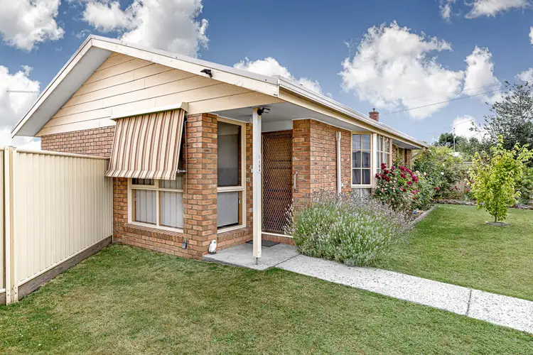 Main view of Homely unit listing, 4/104 Vickers Street, Sebastopol VIC 3356