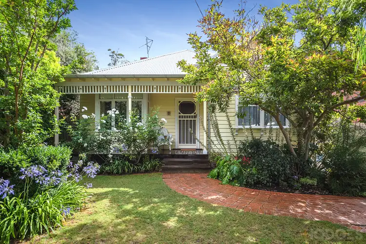 30 Randell Street, Parkdale VIC 3195