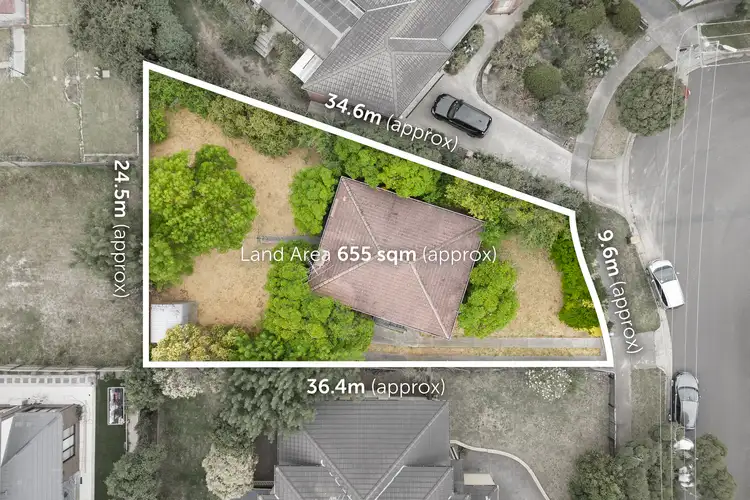 16 Carramar Street, Chadstone VIC 3148