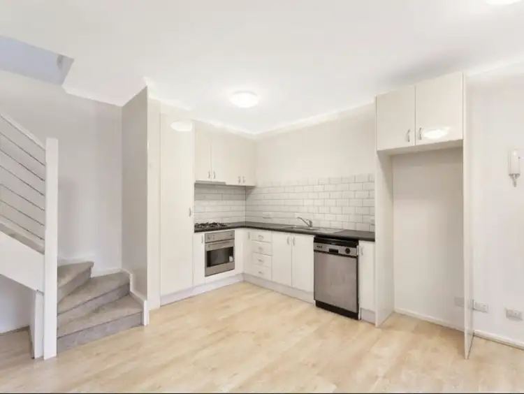 Fourth view of Homely apartment listing, 8/167 Atherton Road, Oakleigh VIC 3166