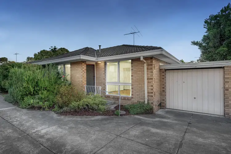 2/15 Iris Road, Glen Iris VIC 3146
