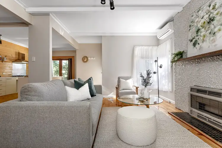 Second view of Homely house listing, 8 Linden Avenue, Wendouree VIC 3355