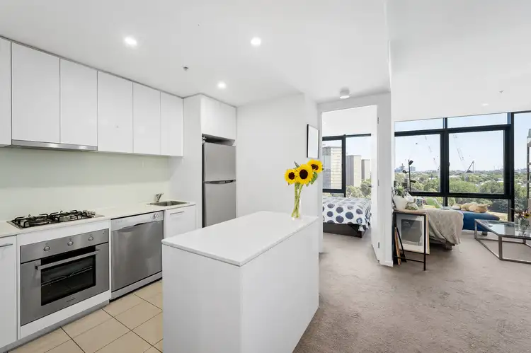1014/18 Mt Alexander Road, Travancore VIC 3032