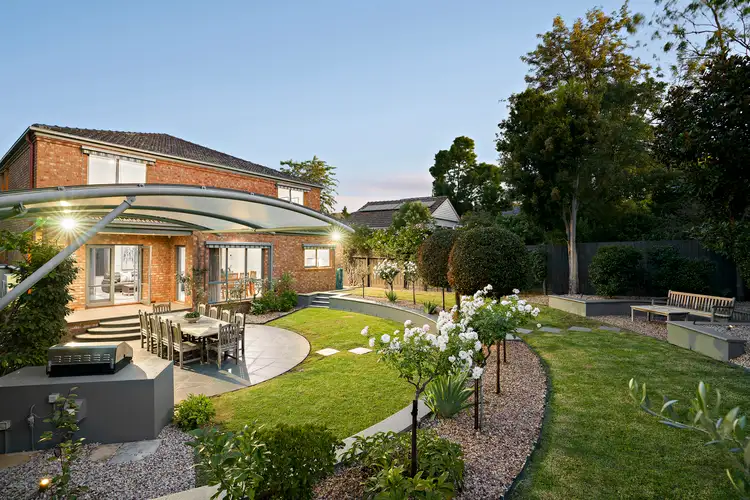 2 Alandale Avenue, Balwyn VIC 3103