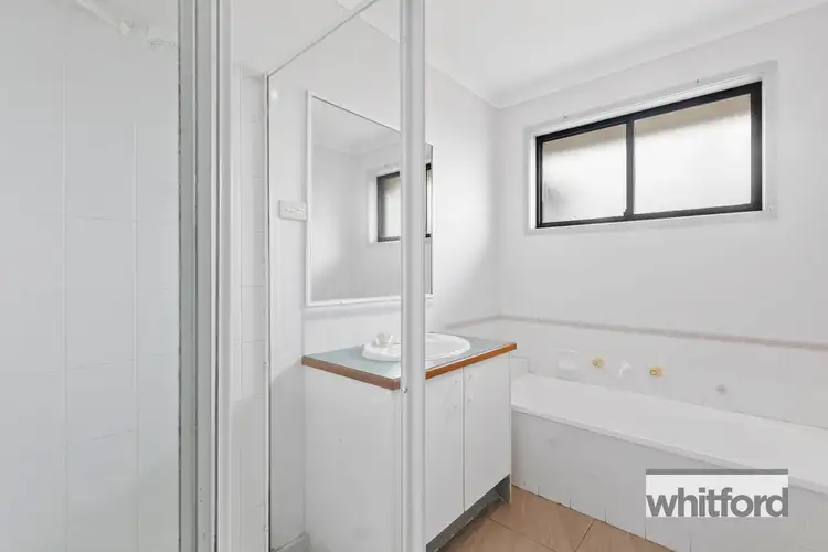 Fifth view of Homely house listing, 5 Lawless Court, Breakwater VIC 3219