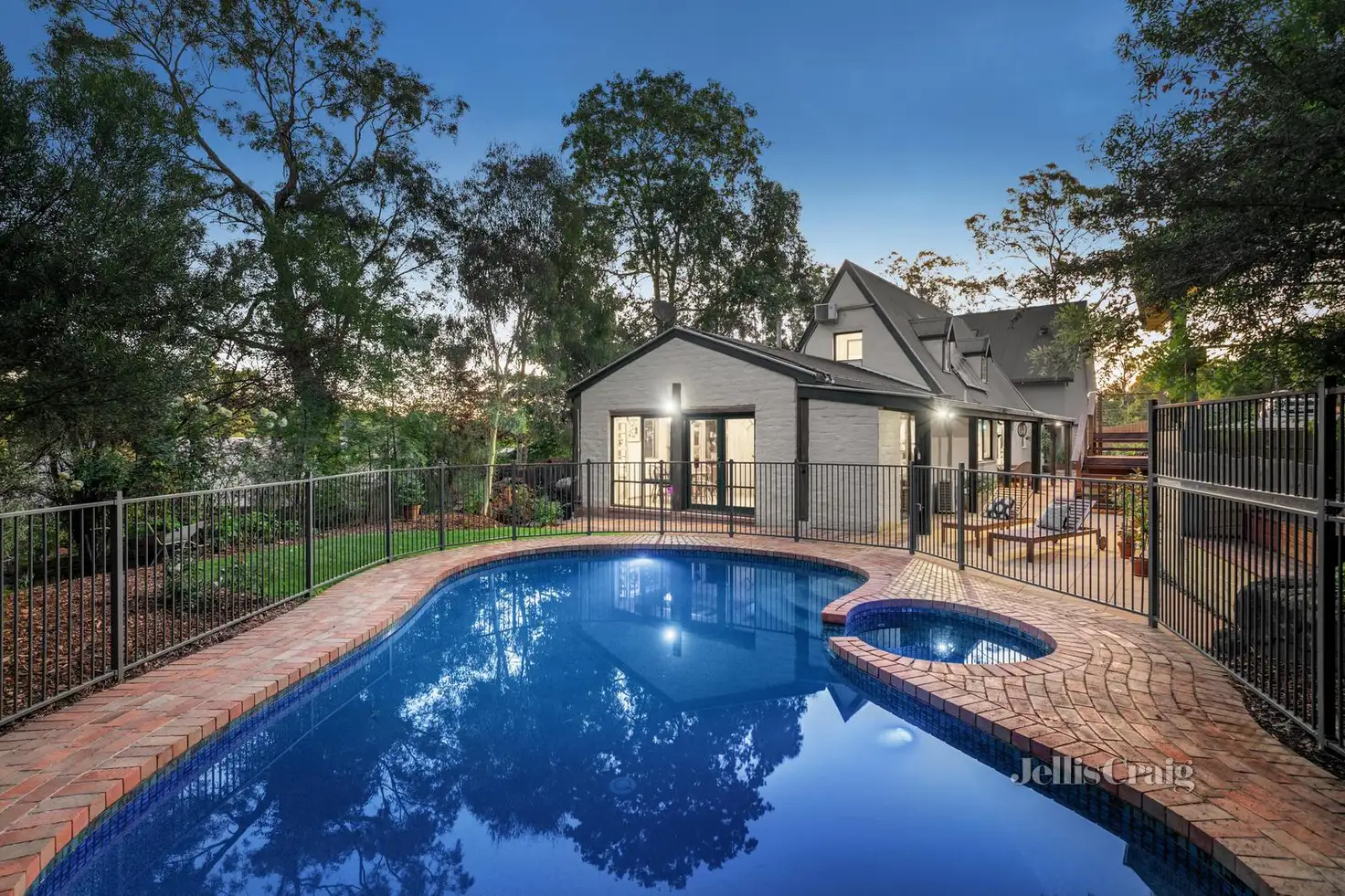 Main view of Homely house listing, 4/13 Piper Crescent, Eltham VIC 3095