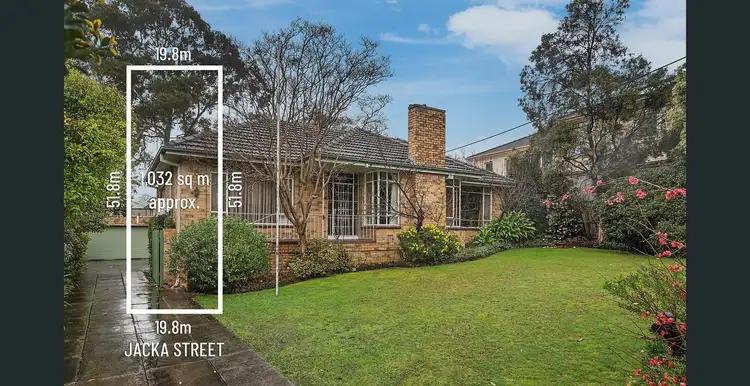 11 Jacka Street
