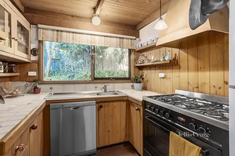 Sixth view of Homely house listing, 16 Lamorna Court, Eltham VIC 3095