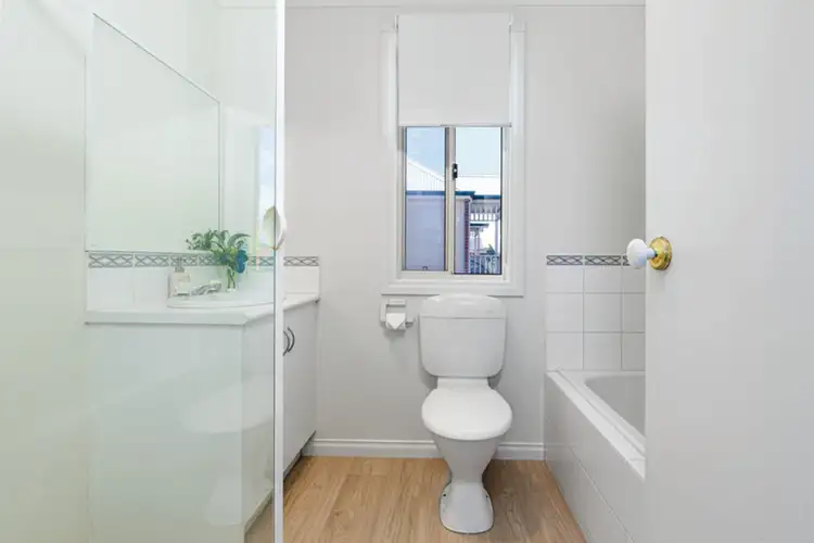 Fifth view of Homely house listing, 10 Bentley Place, Ballarat East VIC 3350