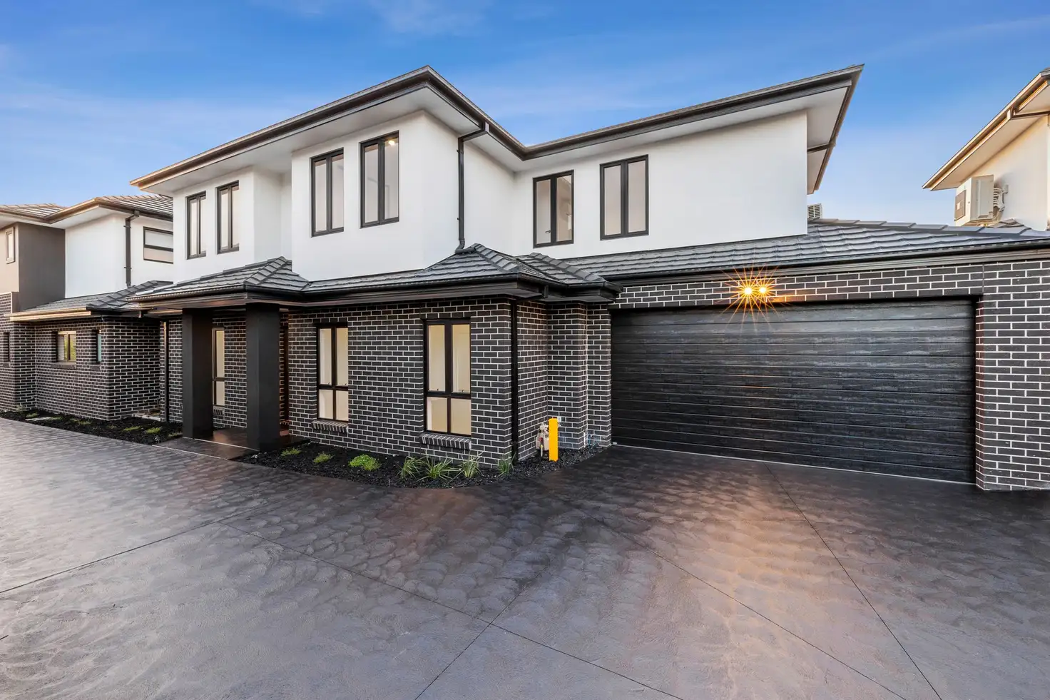 Main view of Homely townhouse listing, 2/37 Lanark Street, Clayton South VIC 3169