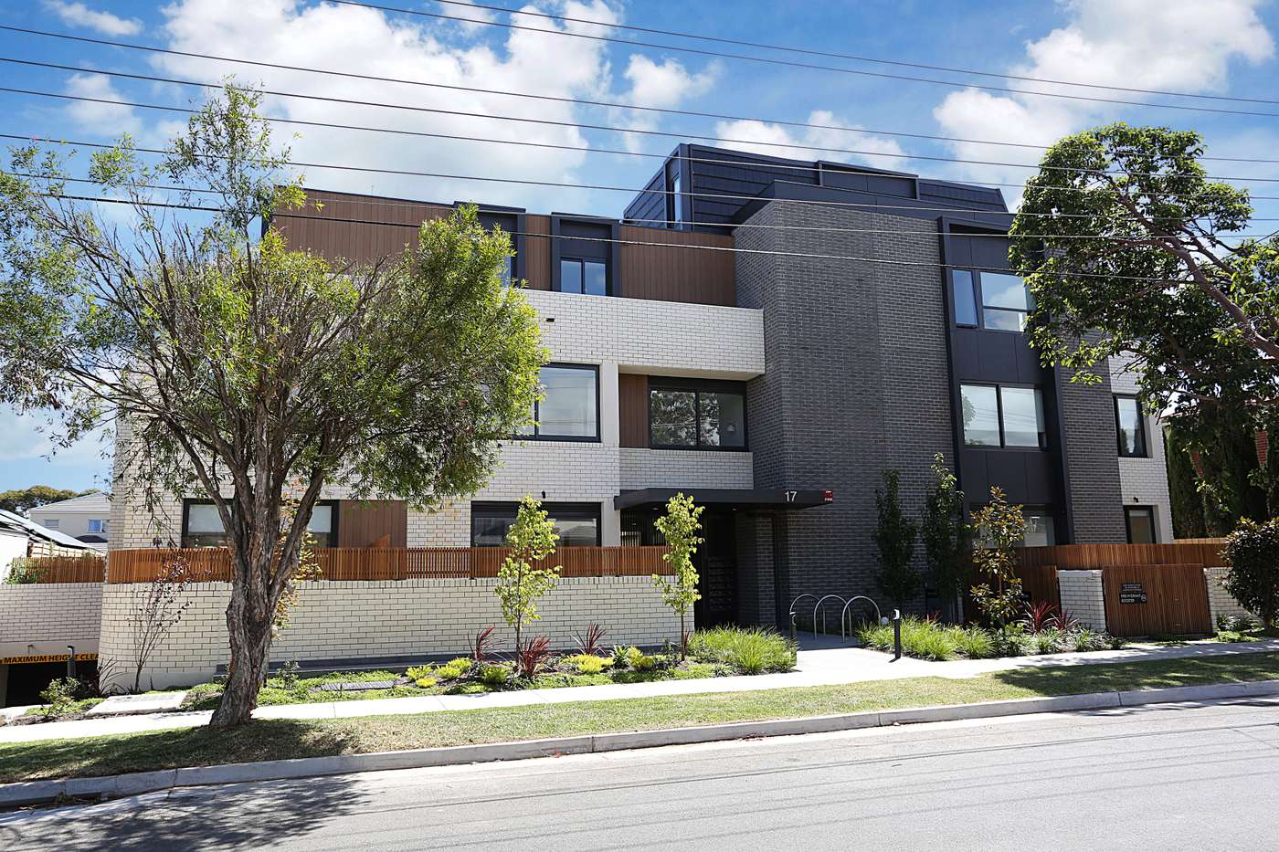 Main view of Homely apartment listing, 205/17-19 Loranne Street, Bentleigh VIC 3204