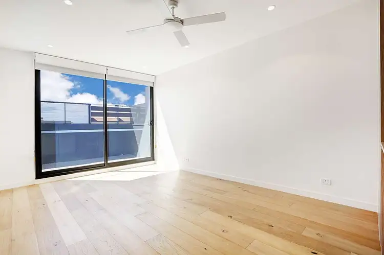 Third view of Homely apartment listing, 205/17-19 Loranne Street, Bentleigh VIC 3204
