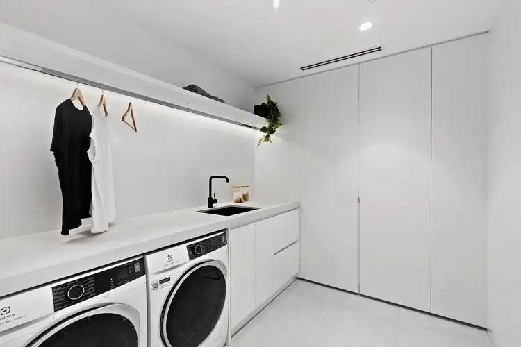 Sixth view of Homely apartment listing, 4/2A Dunlop Avenue, Kew VIC 3101