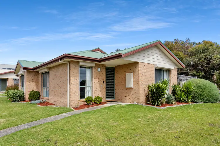 Main view of Homely unit listing, 46 Seaview Avenue, Mornington VIC 3931