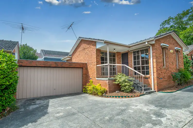 2/49 Laburnum Street, Blackburn VIC 3130