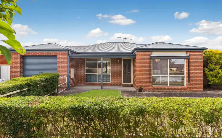 8 Geoffrey Court, Kilmore VIC 3764