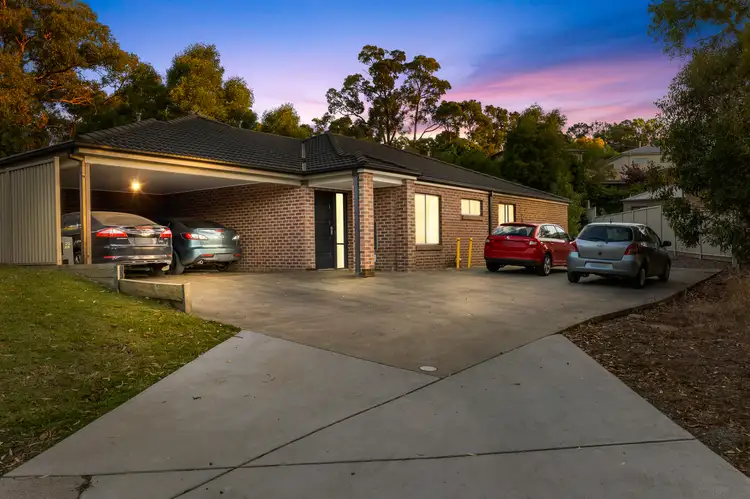 25 Shakespeare Avenue, Mount Helen VIC 3350