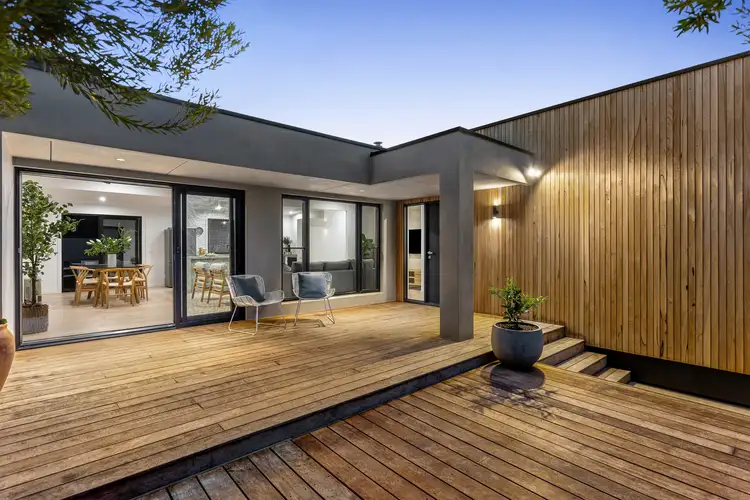 9 Sinclair Street, Blairgowrie VIC 3942