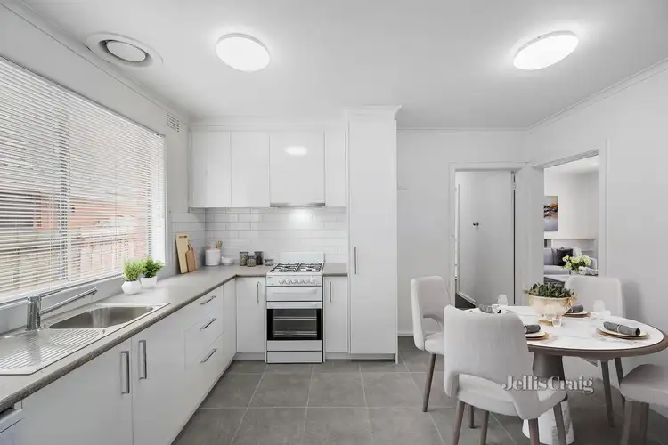 Fourth view of Homely villa listing, 1/5 Waratah Avenue, Glen Huntly VIC 3163