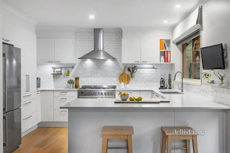 Second view of Homely townhouse listing, 2/3 Carmen Close, Eltham VIC 3095