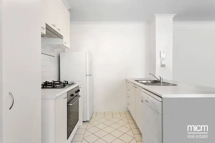 Fifth view of Homely apartment listing, 181/88 Southbank Boulevard, Southbank VIC 3006
